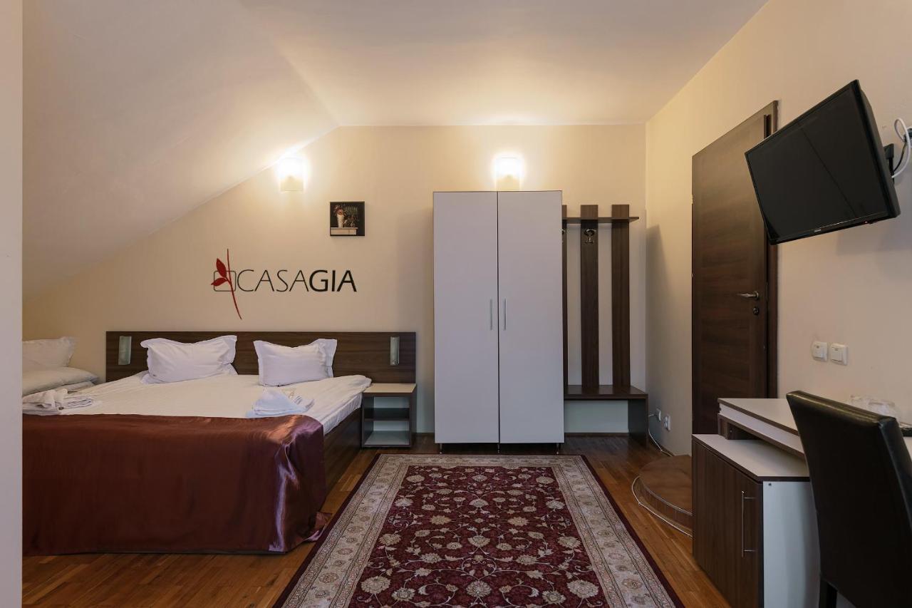 Pension Casa Gia Cluj-Napoca Ngoại thất bức ảnh