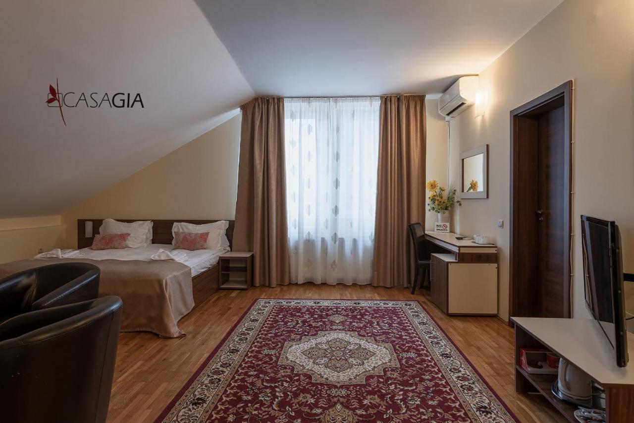 Pension Casa Gia Cluj-Napoca Ngoại thất bức ảnh