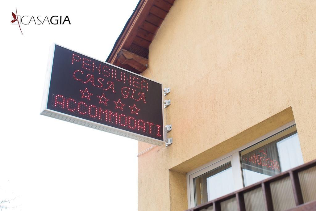 Pension Casa Gia Cluj-Napoca Ngoại thất bức ảnh